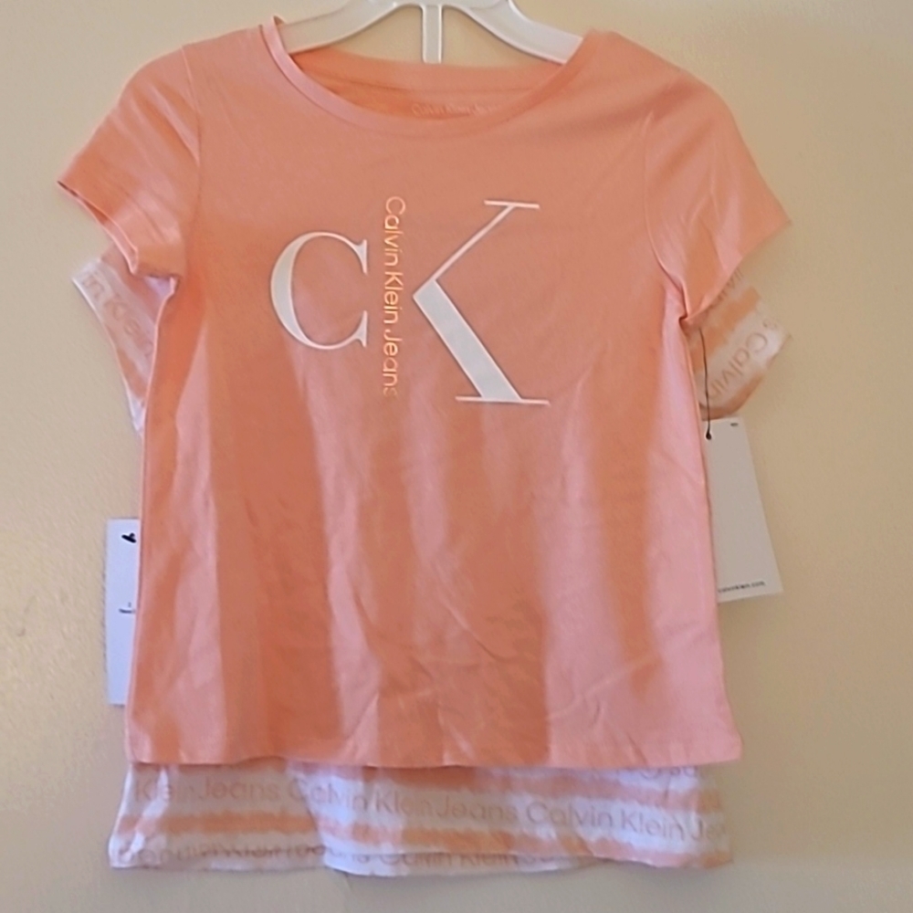 Calvin Klein 2-piece set shirts, Peach color, Size 5